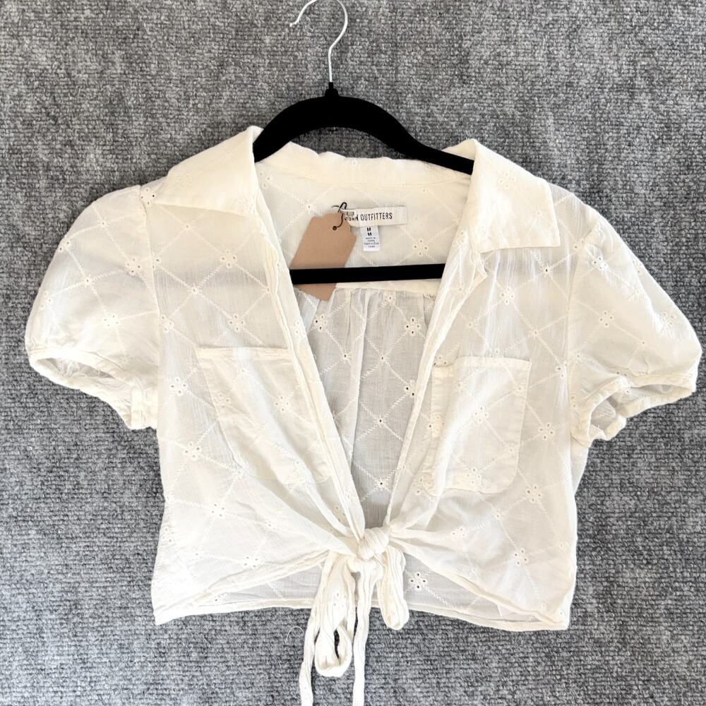 Urban Outfitters Tie Front Eyelet Crop Top Cream White M Coquette Boho
